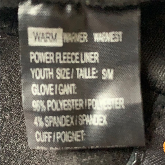 Gloves - Picture 3 of 3